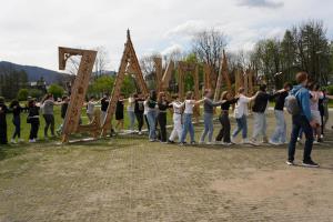 Alūksnes Bērnu un jauniešu centra jauniešu grupa Erasmus+ ” Make a right decision ! Vote!”