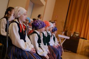 Vidzemes Augstienes novada bērnu folkloras kopu sarīkojums Māriņkalna tautas namā